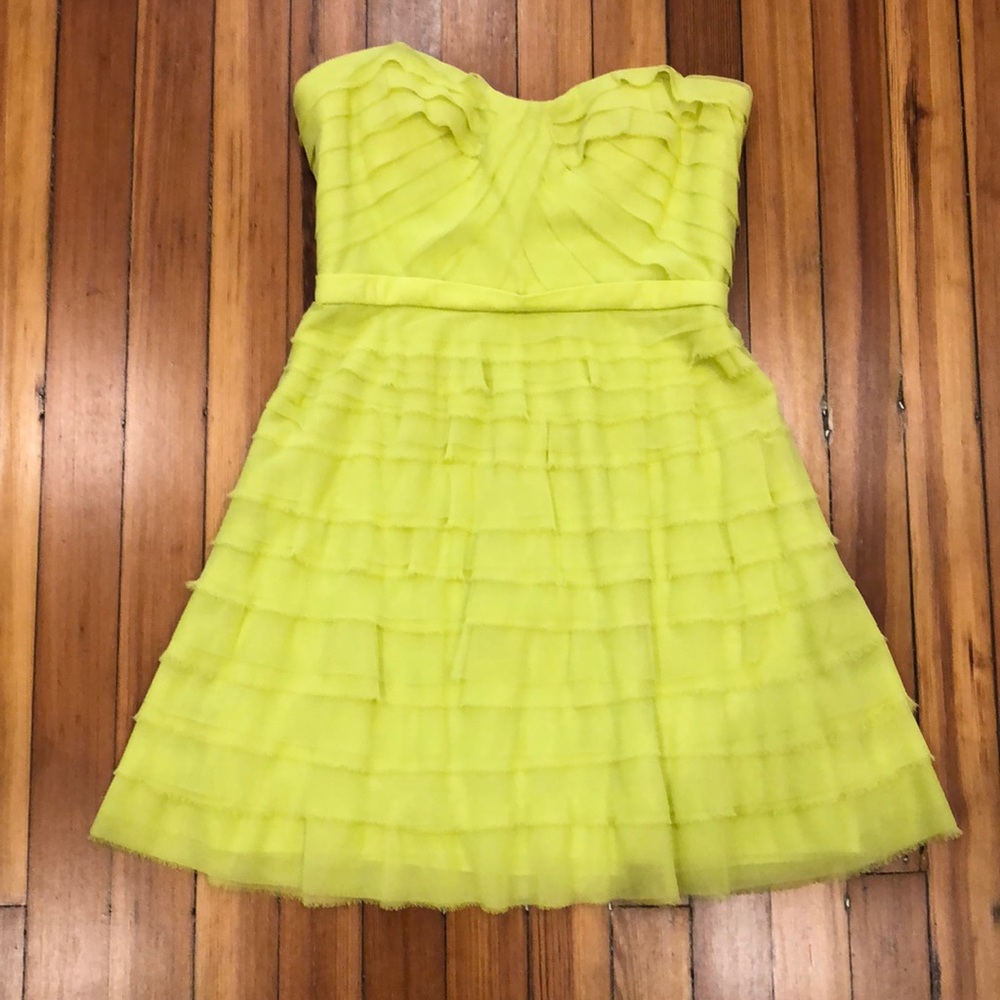Chartreuse BCBG mini-dress